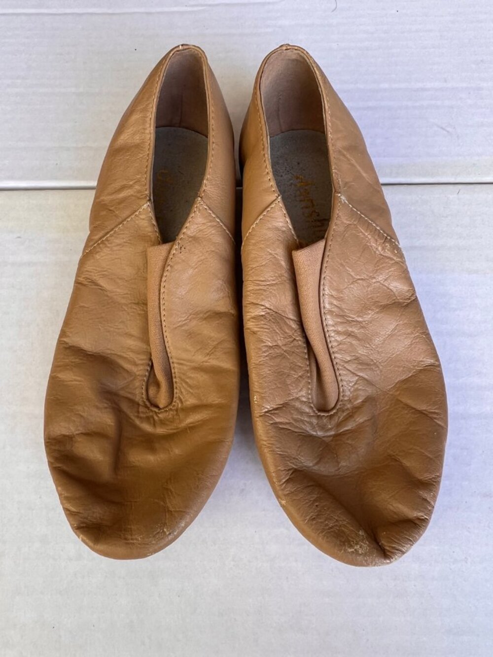 Danskin Slip-On Leather Jazz Dance Shoes Tan 6M Split Sole USED
